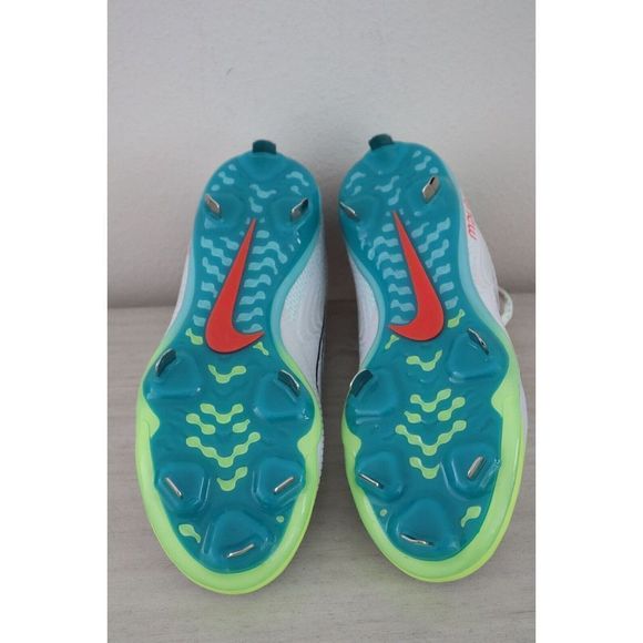 Nike CZ5920 107 Women's Sz 11 White Hyperdiamond 4 Elite Metal Softball Cleats - Picture 4 of 8